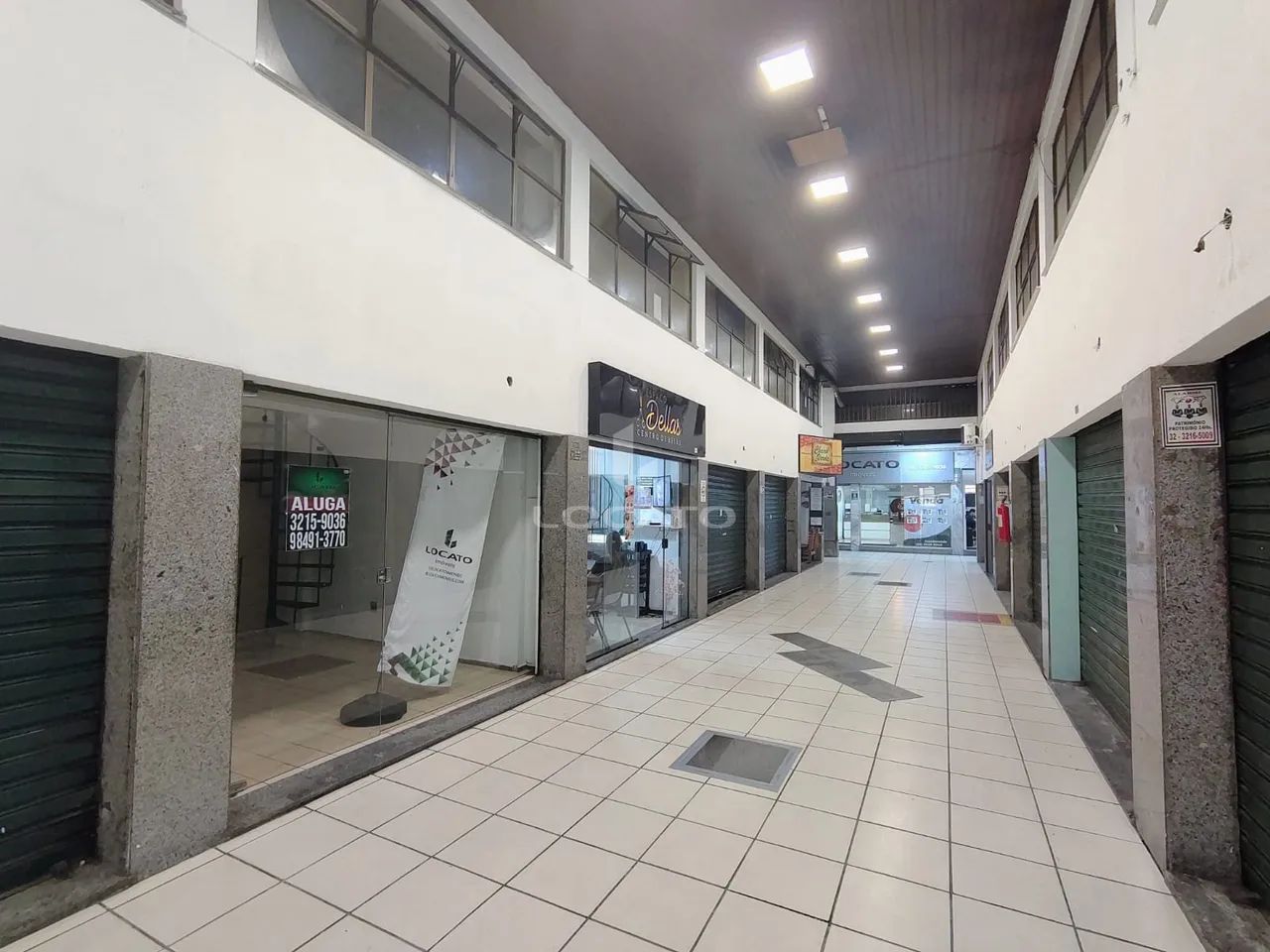 Loja para locação com sobreloja e banheiro no Centro