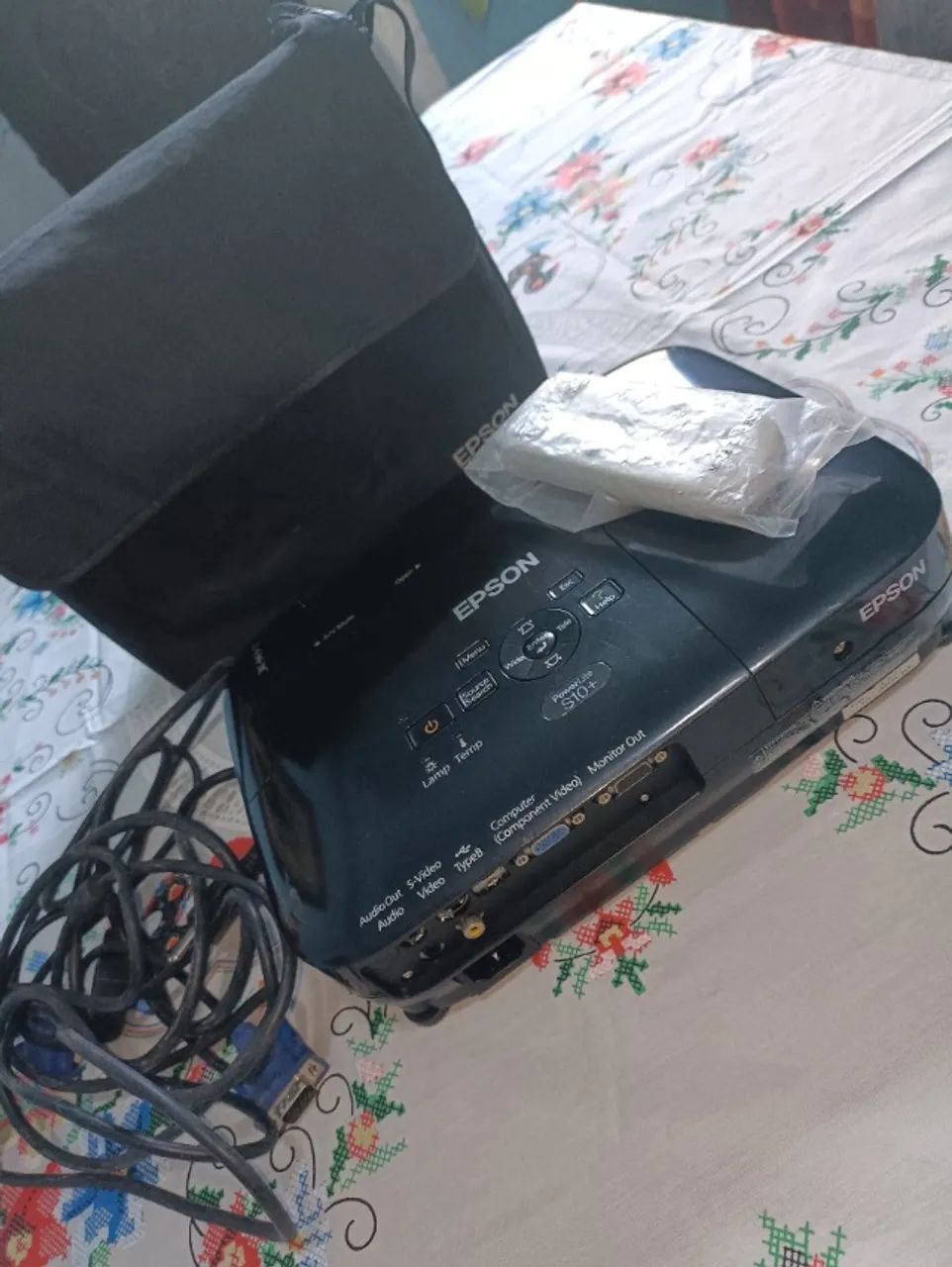 Projetor Epson Powerlite s10+ - Foto 2