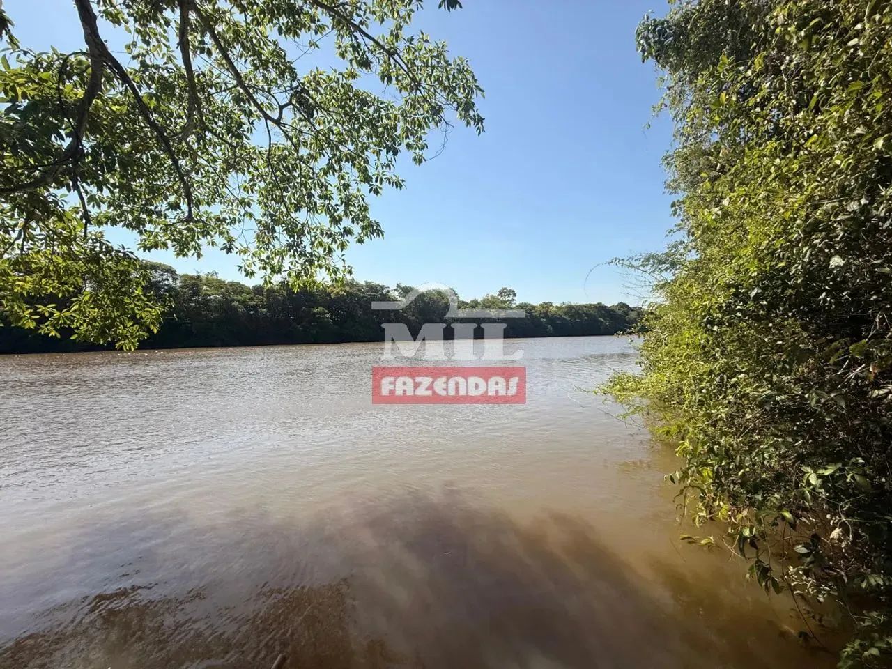 Rancho de pesca 2500 M² Arenópolis - Go