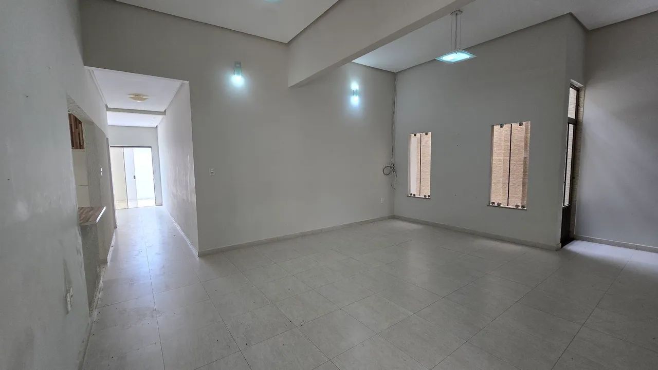 Casa no Batalhão 4 Quartos<br> - Foto 4