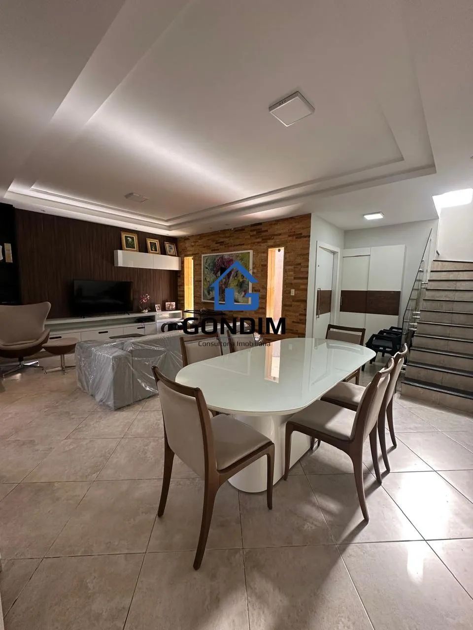 Vendo Imóvel Espetacular com Ampla Área Construída! - Foto 5