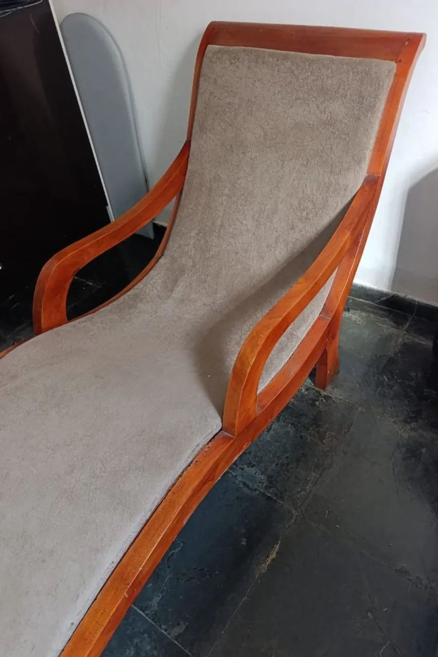 Vendo divã em ótimo estado de conserva ção  - Foto 2