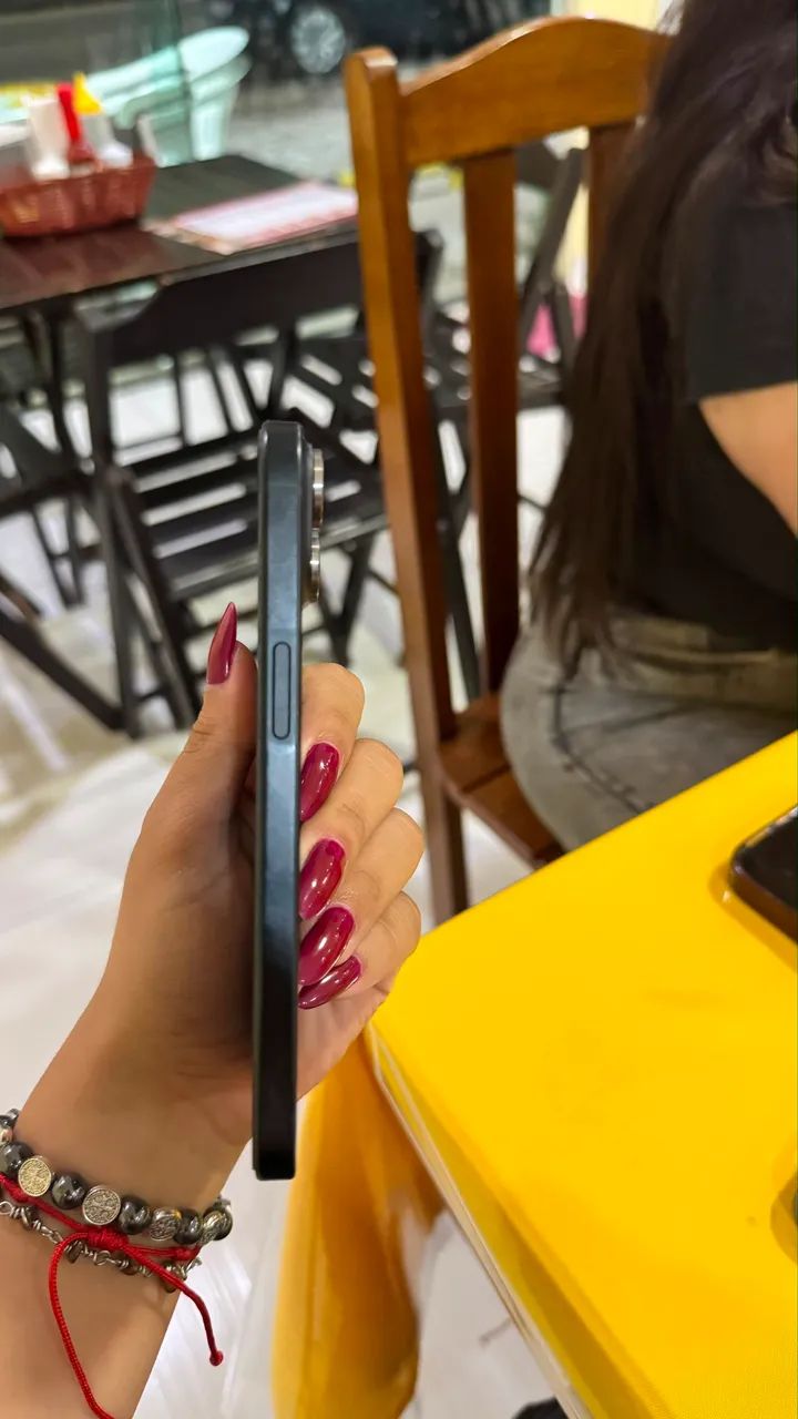 iPhone 15 - Foto 2