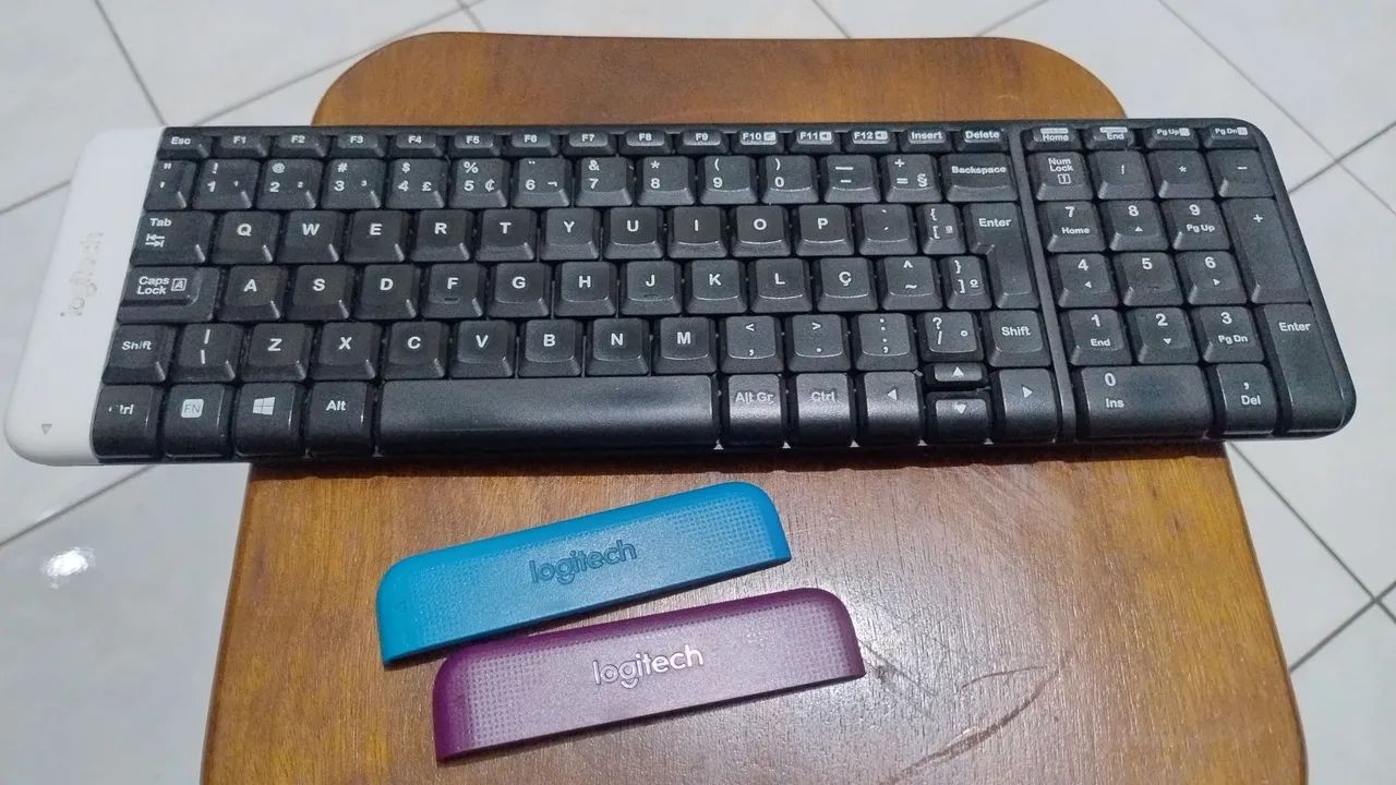 Teclado Slim Sem Fio USB Logitech 