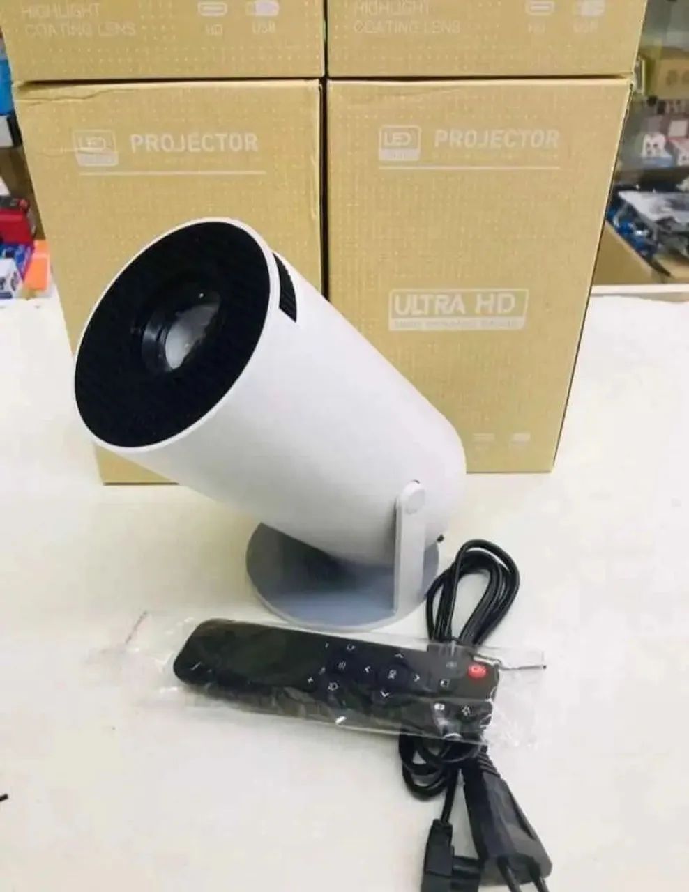 Projetor HY300 Portátil  - Foto 4