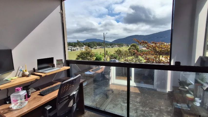 Casa com piscina e lareira - Foto 4