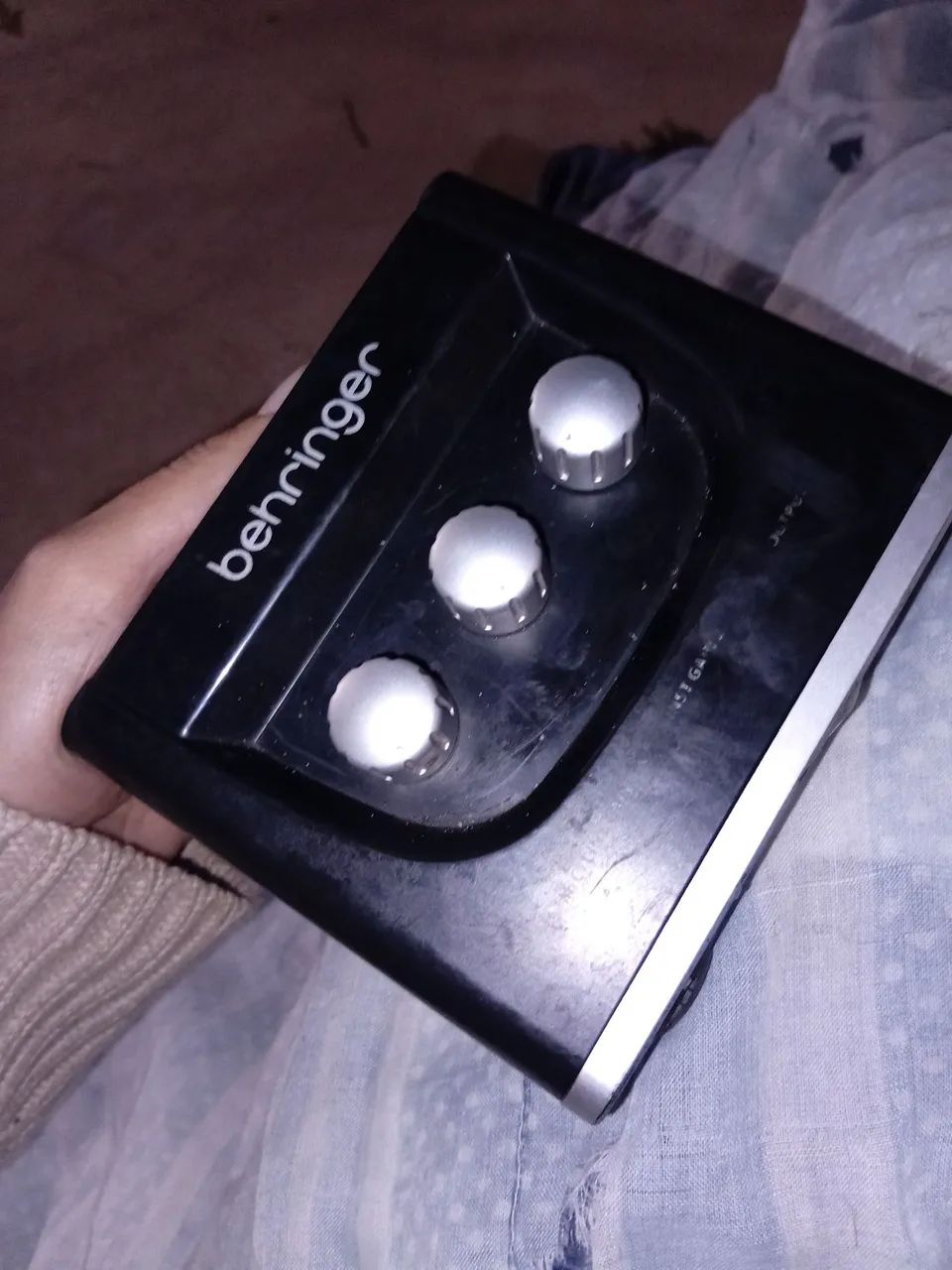 Interface de áudio Behringer  - Foto 2