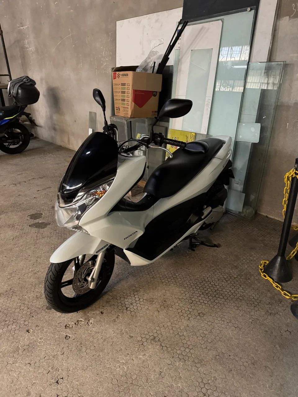 PCX - Foto 2