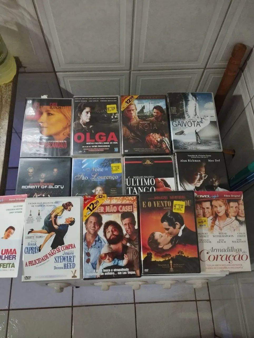 Lote de DVD a 13 unidades 