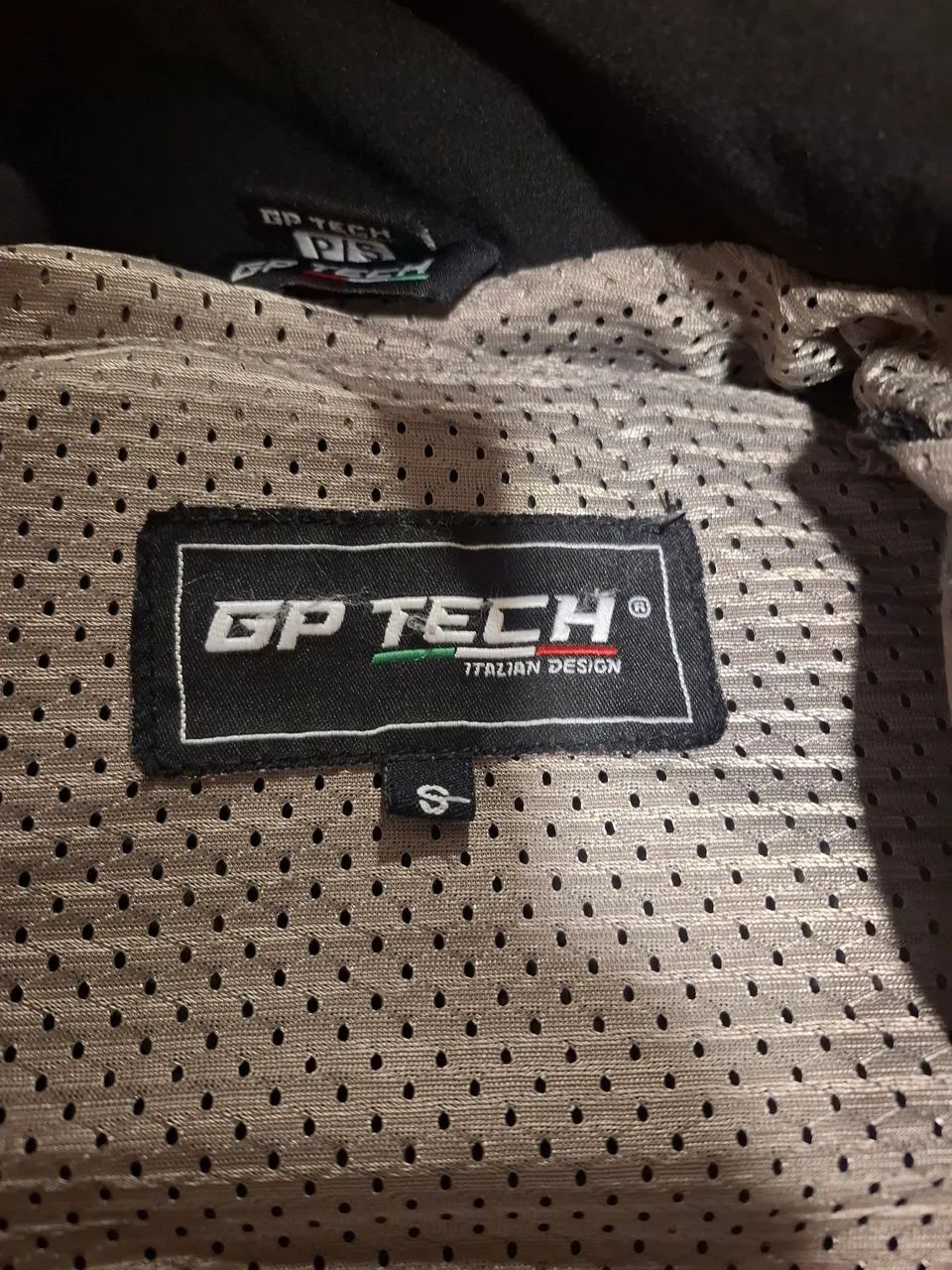 Jaqueta Gptech tamanho P. - Foto 5
