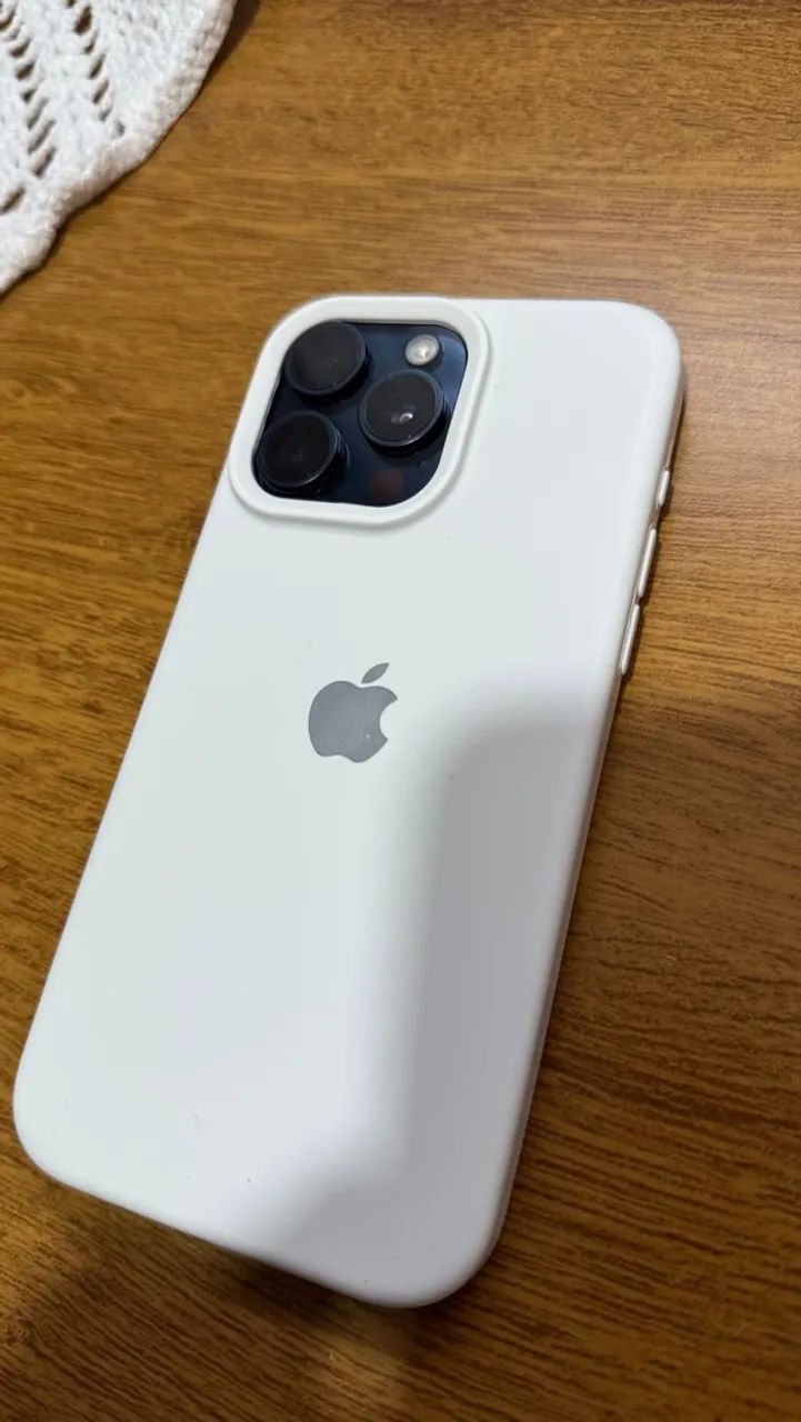 iPhone 15 pro Max 256 novíssimo !!!