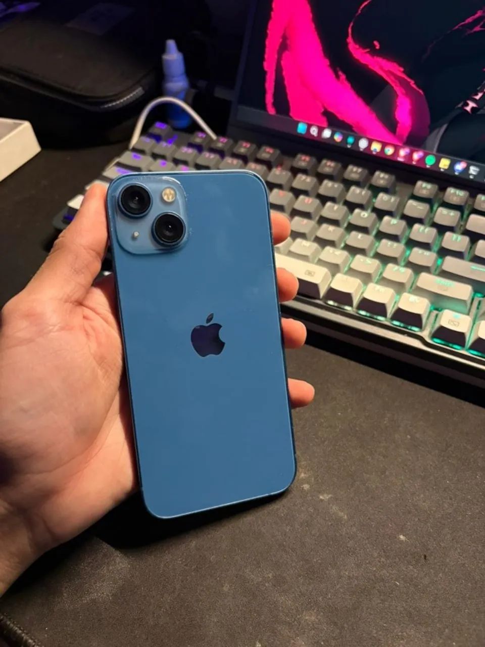 Iphone 13 - 128gb com película e capinha- bateria 86% - Foto 2