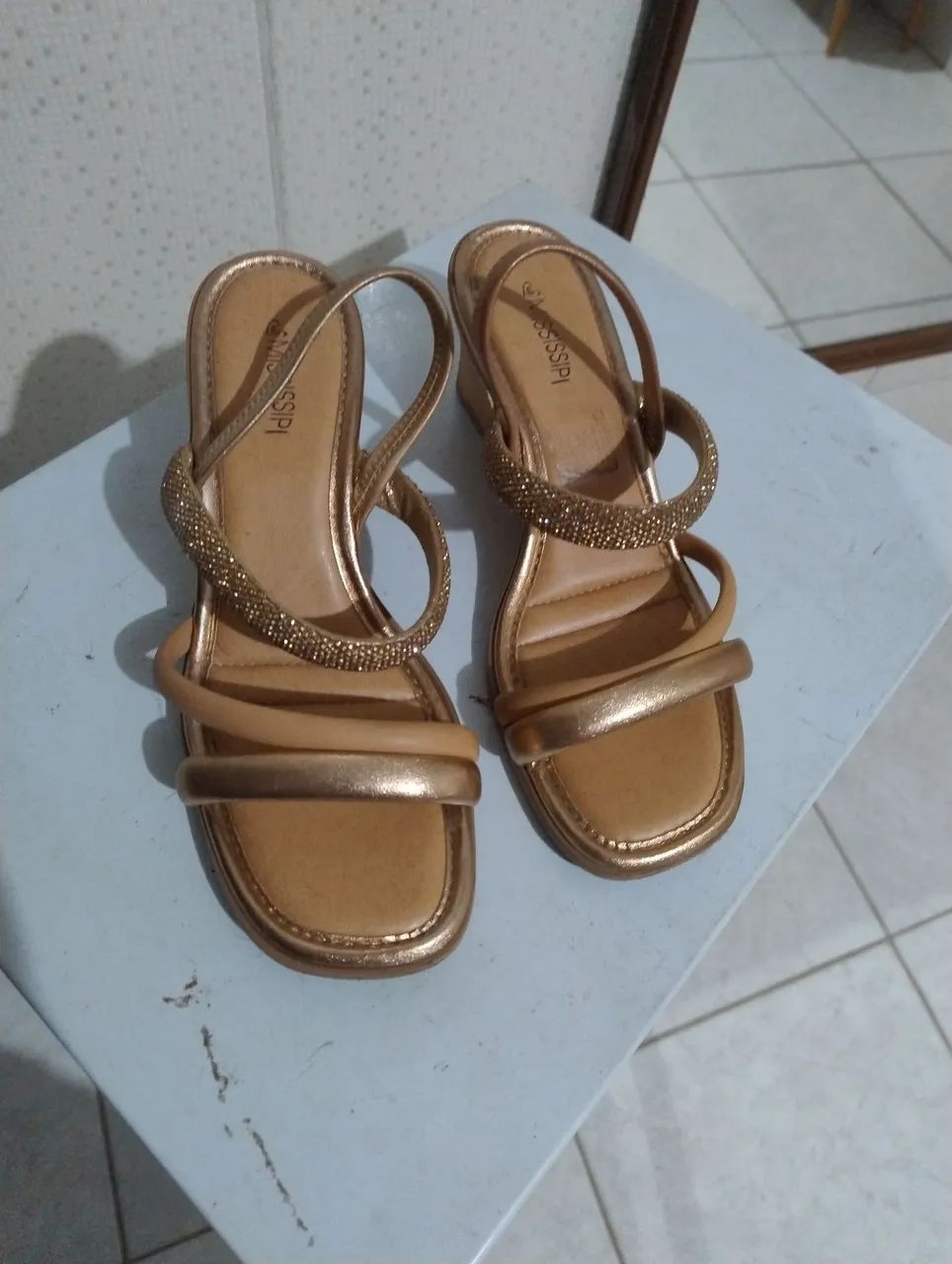 Scarpin e sandália usados 