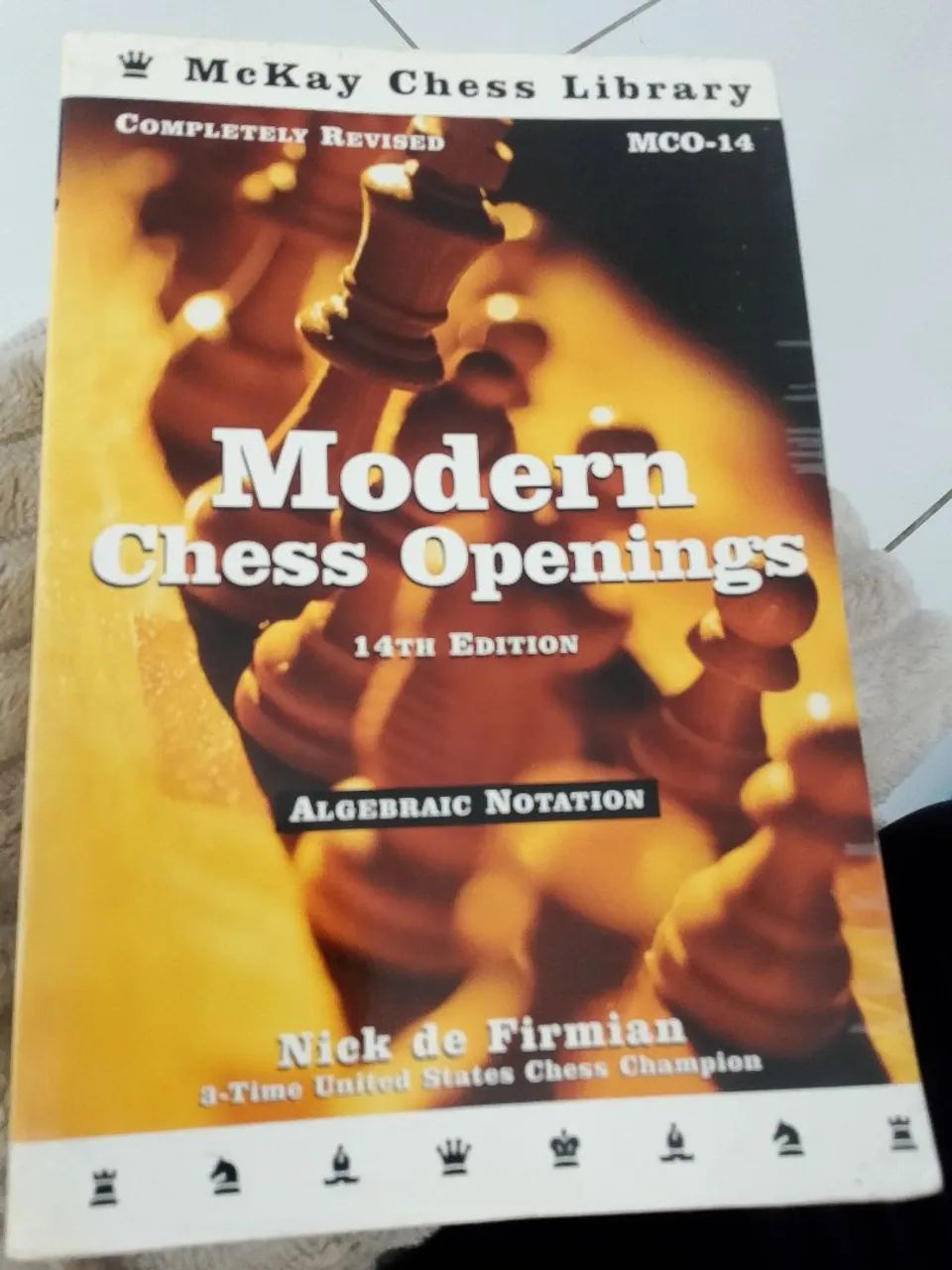 LIVRO MODERN CHESS OPENINGS