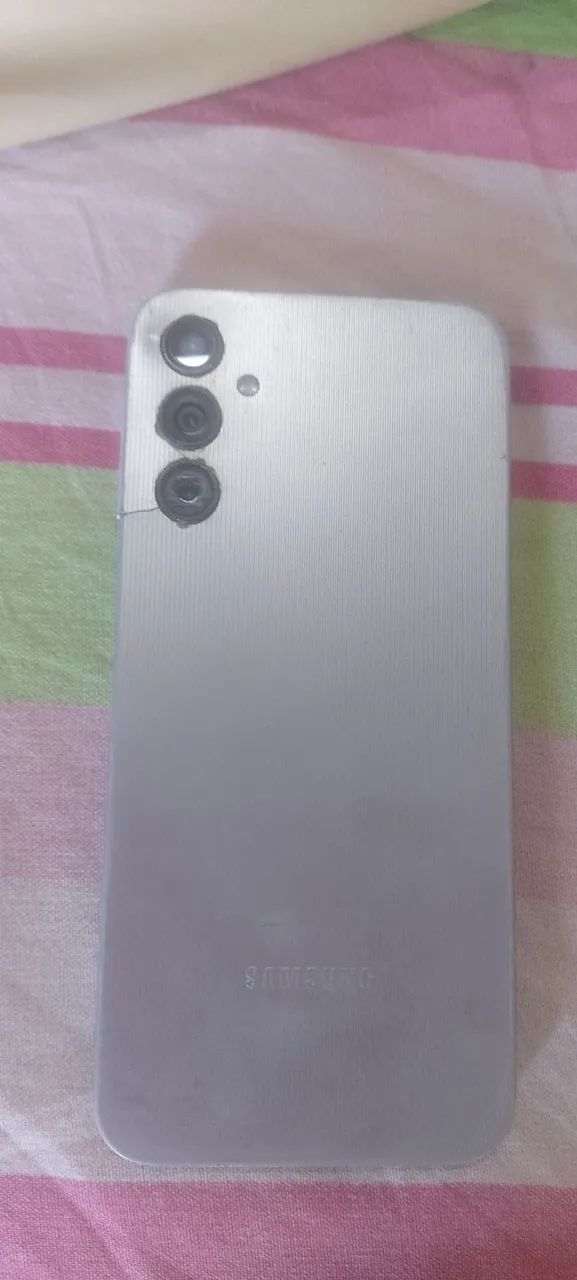 Vendo um Samsung A14 funcionando perfeitamente  128gb 5g... - Foto 3