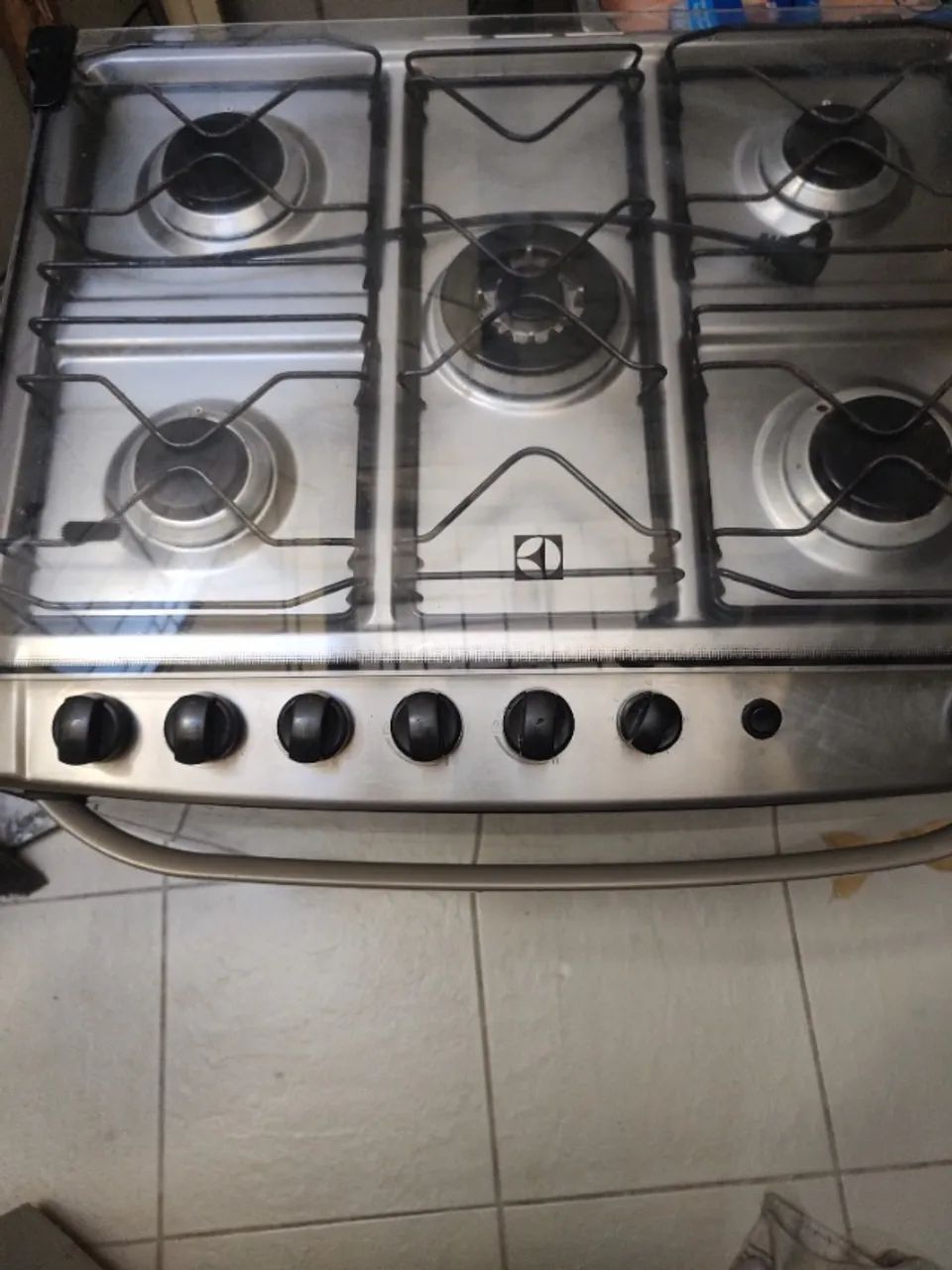 Fogão Eletrolux 5 bocas - Foto 3