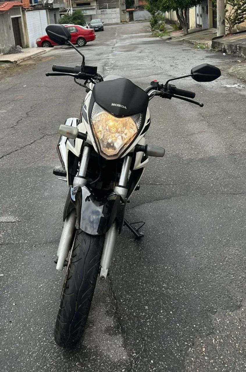 CB 300r 2014 - Foto 4