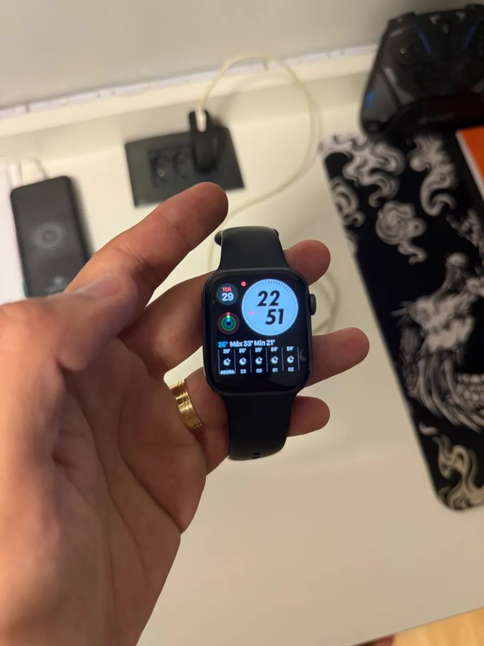 APPLE WATCH  - SÉRIES 4 , 44 MM