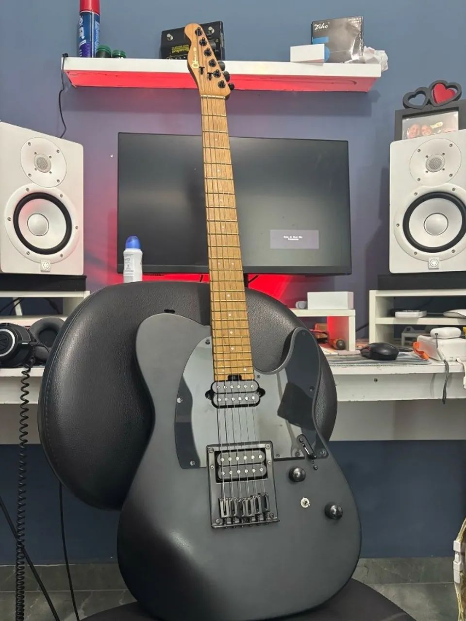Guitarra Charvel Pro-mod 24hh