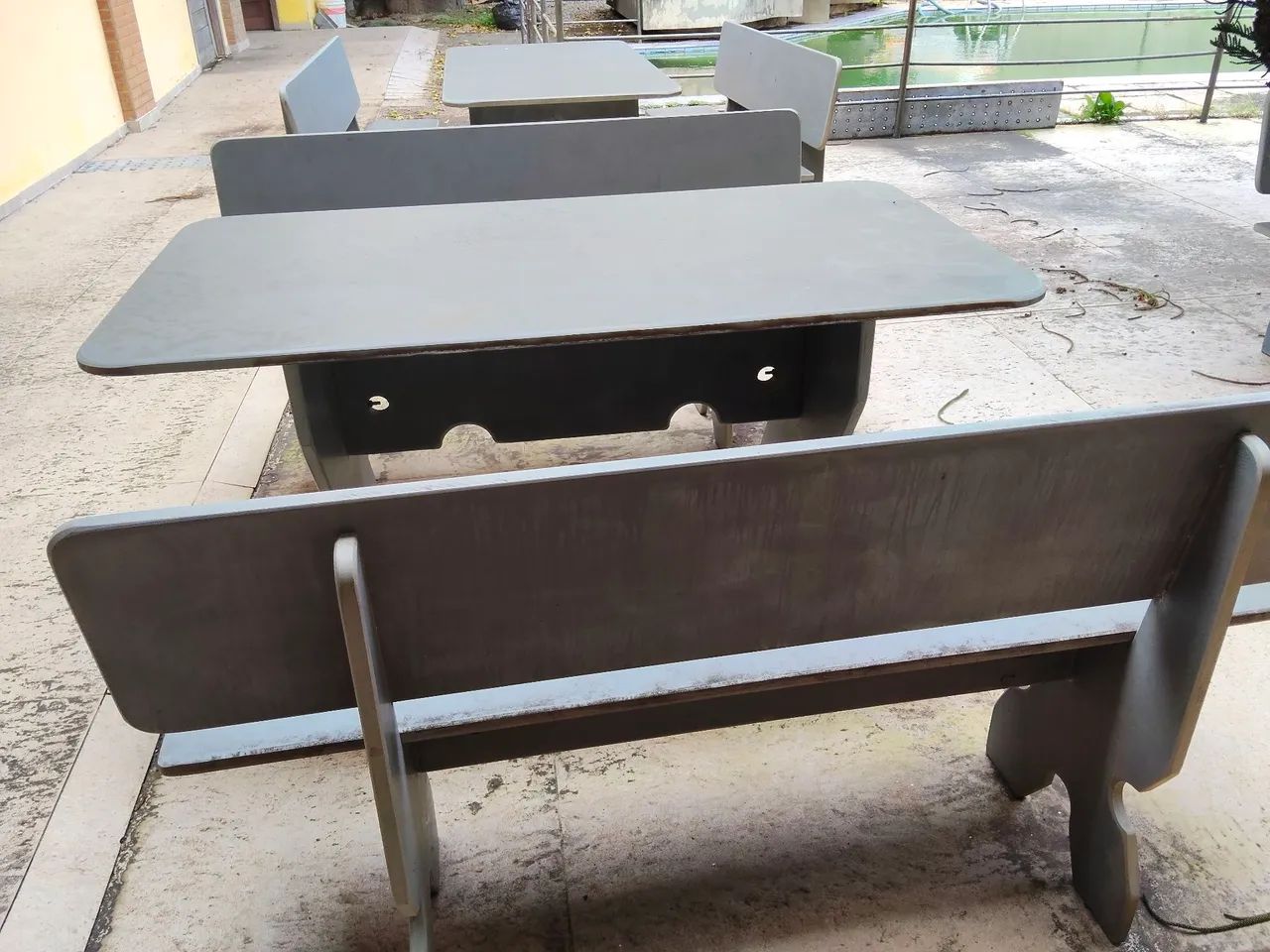 Mesa de 1.80m com 2 bancos de Ardósia  - Foto 4