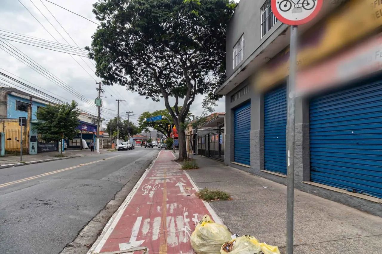 Prédio comercial na Rua Kumaki Aoki, 532  279 m² - Foto 2