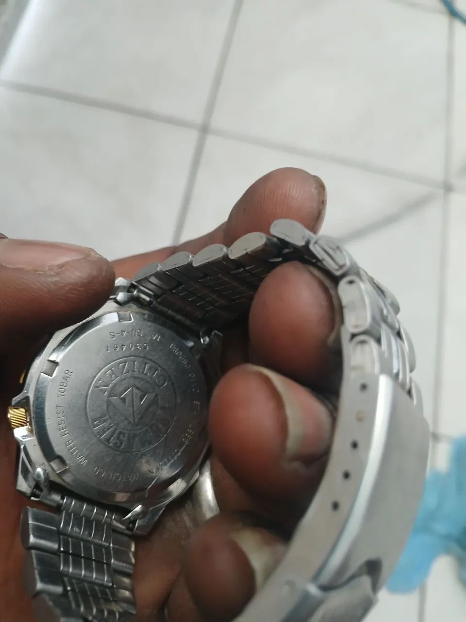 Vendo dois relógio citizen promaster um funcionando e outro parado