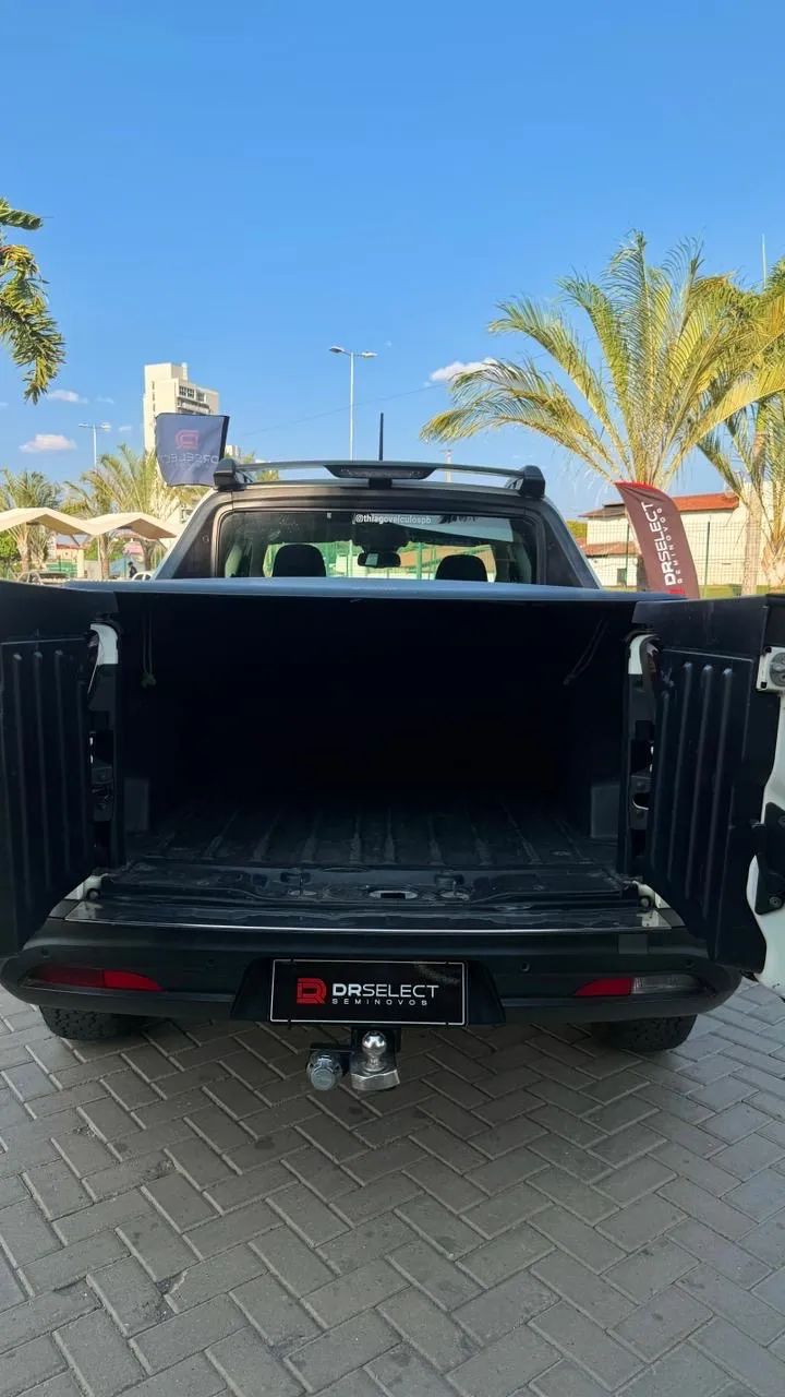 Fiat Toro Opening ED. Plus 1.8 16V Flex Aut. 2017 - Foto 4