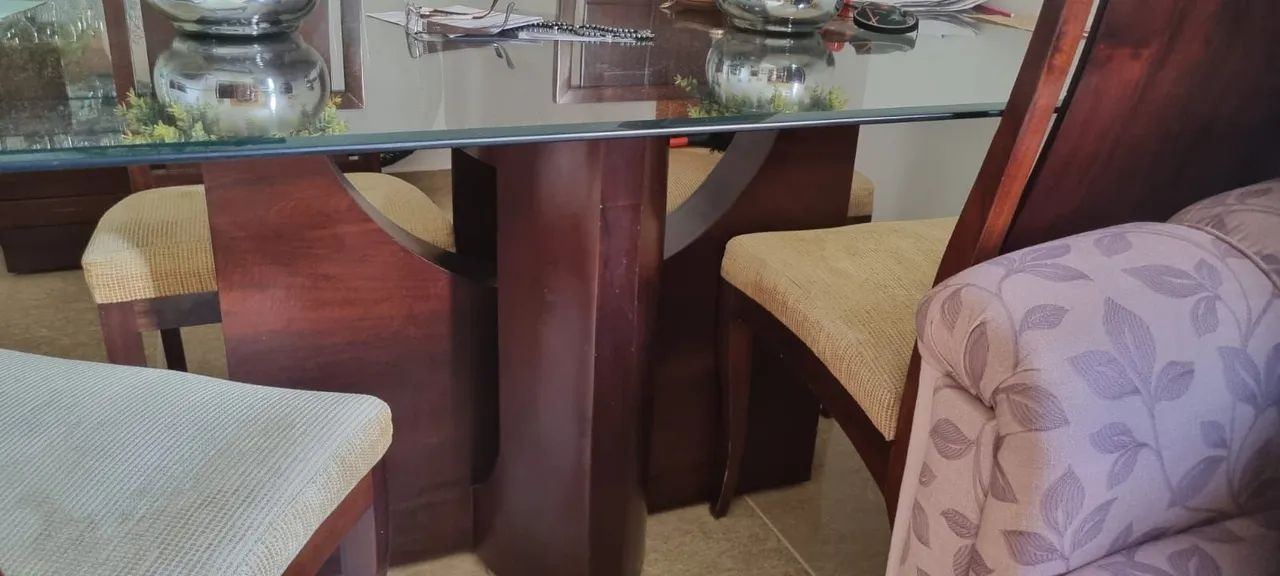 Linda mesa de vidro e madeira - Foto 2