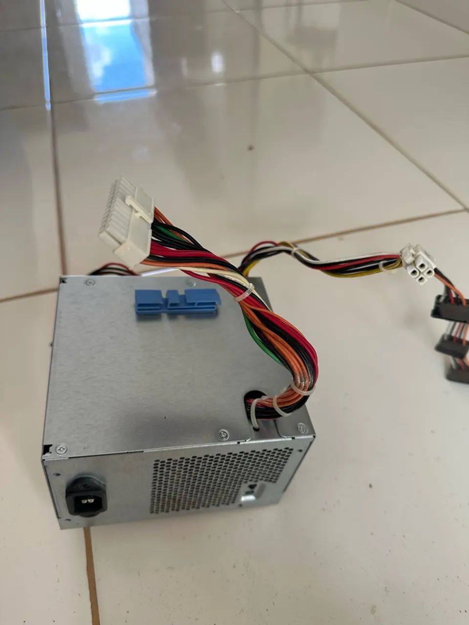 Fonte Dell L305E-S0 - Foto 4