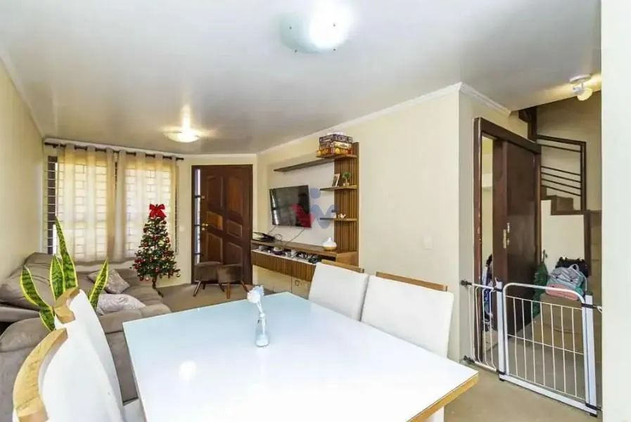 Sobrado Triplex no Mercês | 3 Quartos, Suíte com Hidro, Ático com Churrasqueira - Foto 5