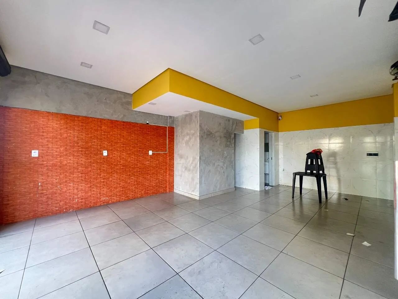 Loja para aluguel, Vila Espírito Santo - Divinópolis/MG