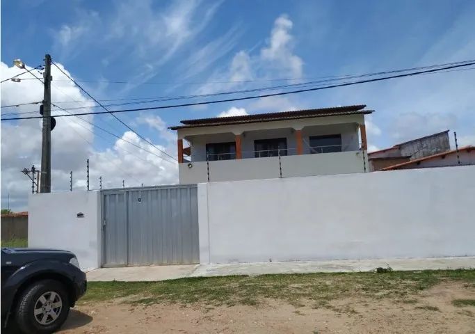 Vende-se este belo imóvel com 02 casas, piscina e churrasqueira - Foto 2