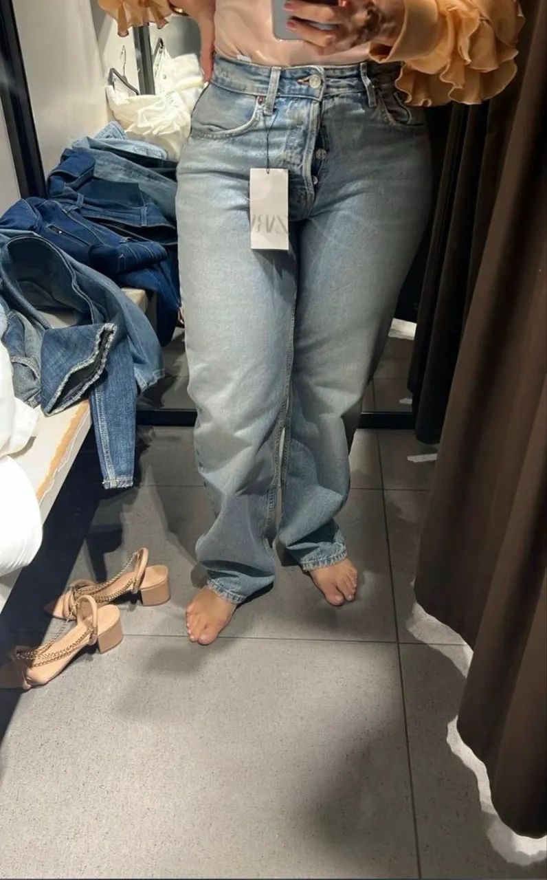 Calça jeans Zara tamanho 34 - Foto 4