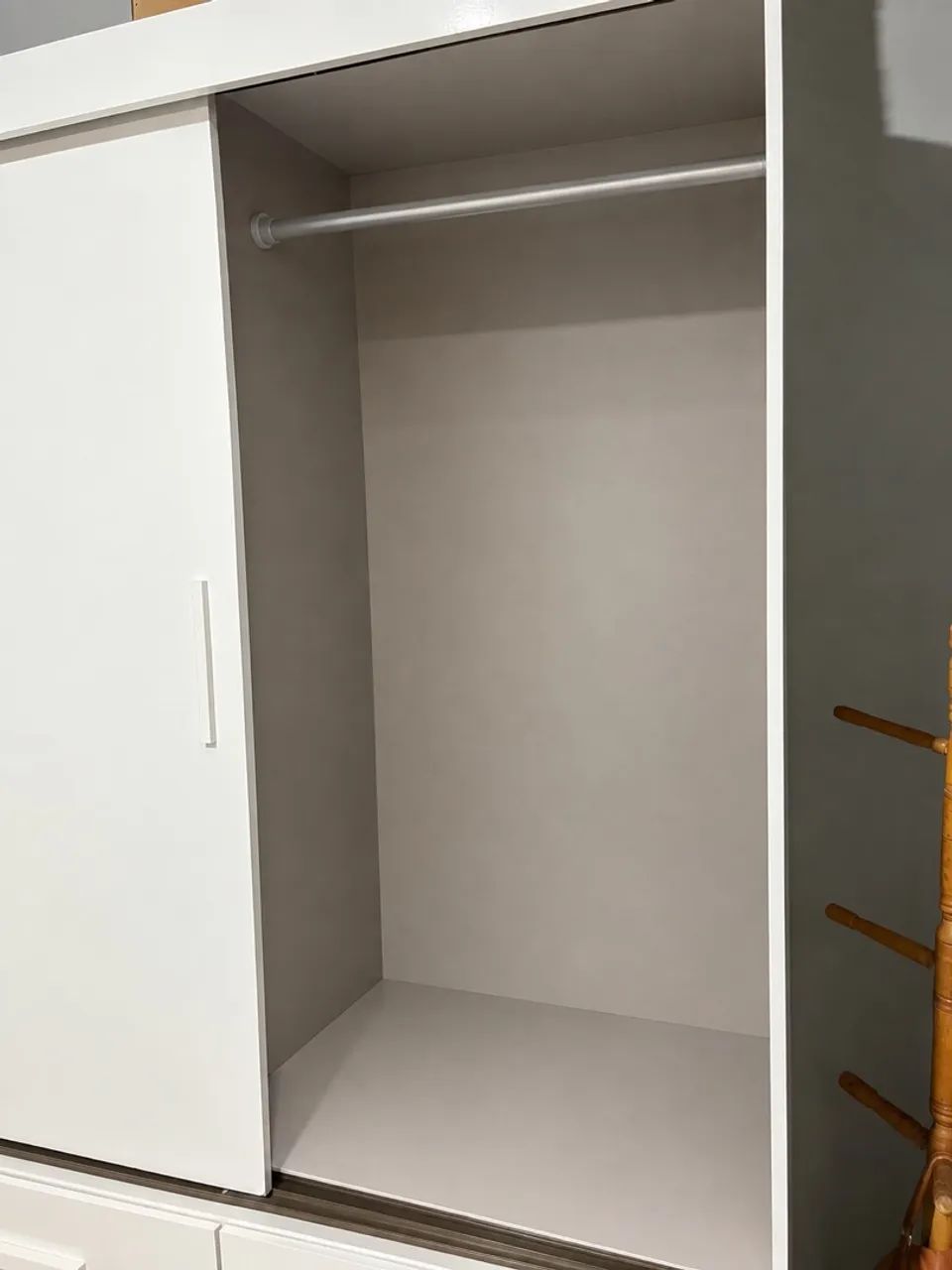 Vende se Guarda Roupa - Foto 4