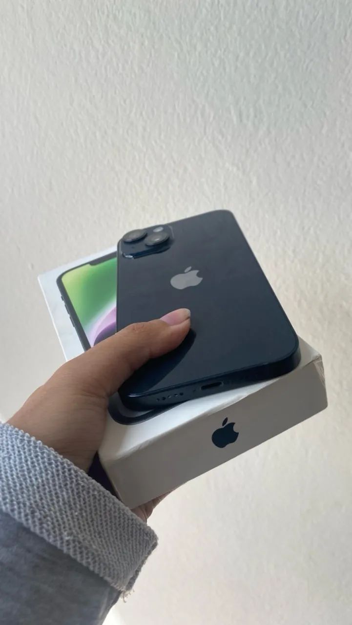 iPhone 13 - seminovo  - Foto 2