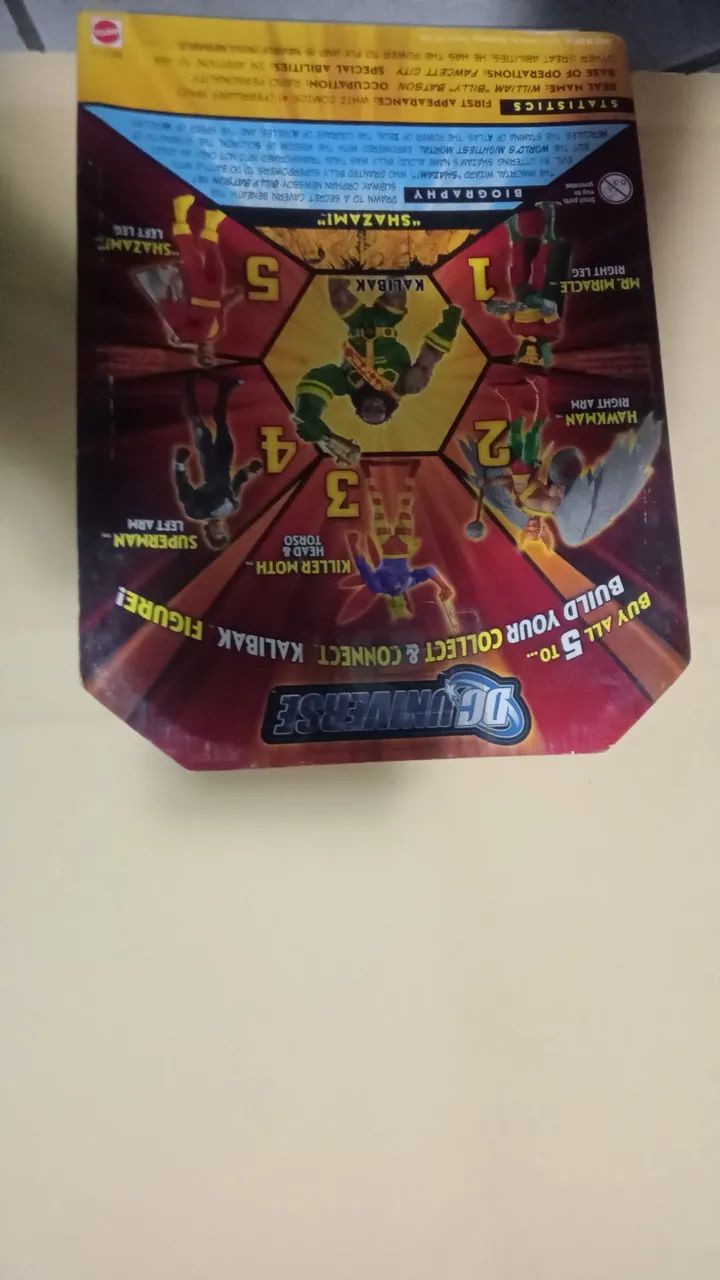 Boneco Shazam DC Universe - Foto 2
