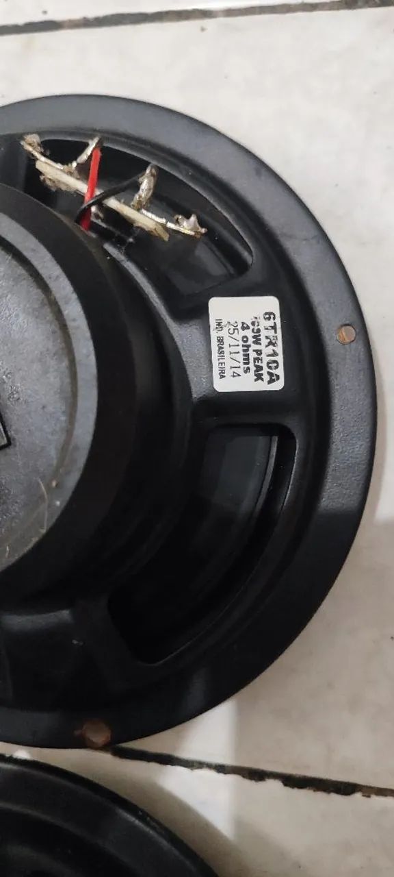 Par de alto falantes JBL de 6 polegadas 200w cada - Foto 3