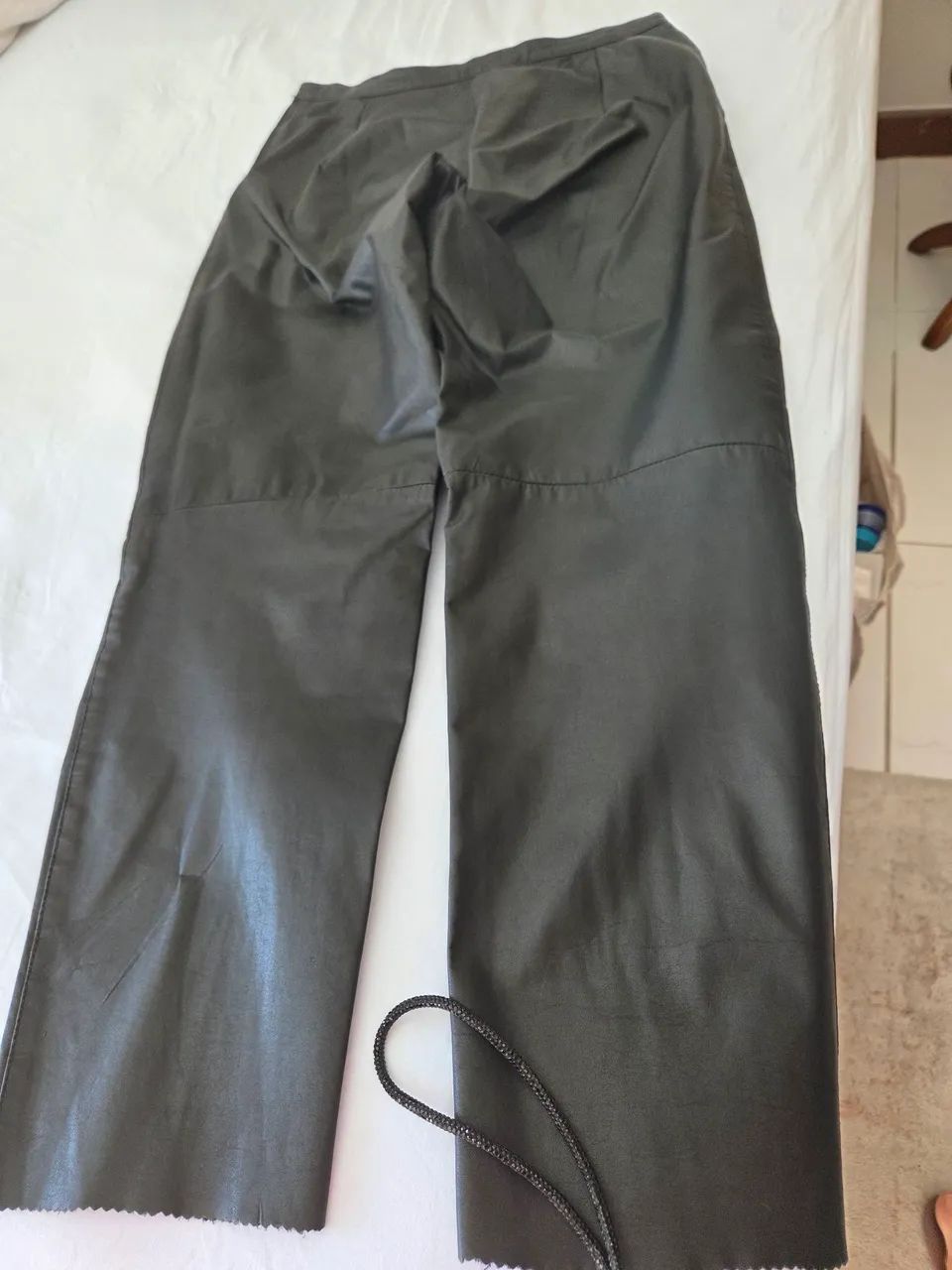 Calça de couro