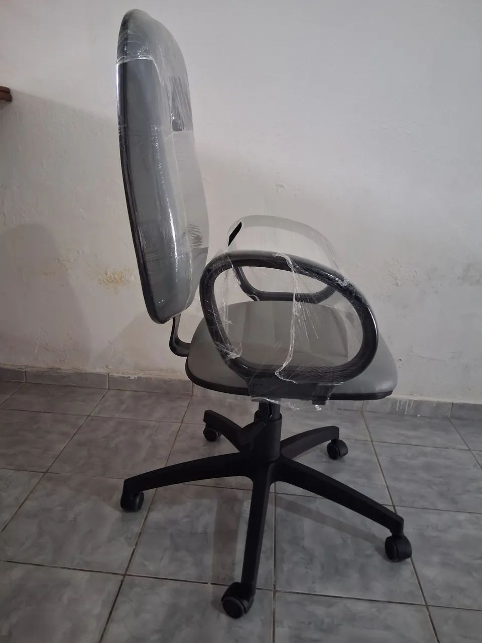 Cadeira giratória tipo Presidente - Foto 3