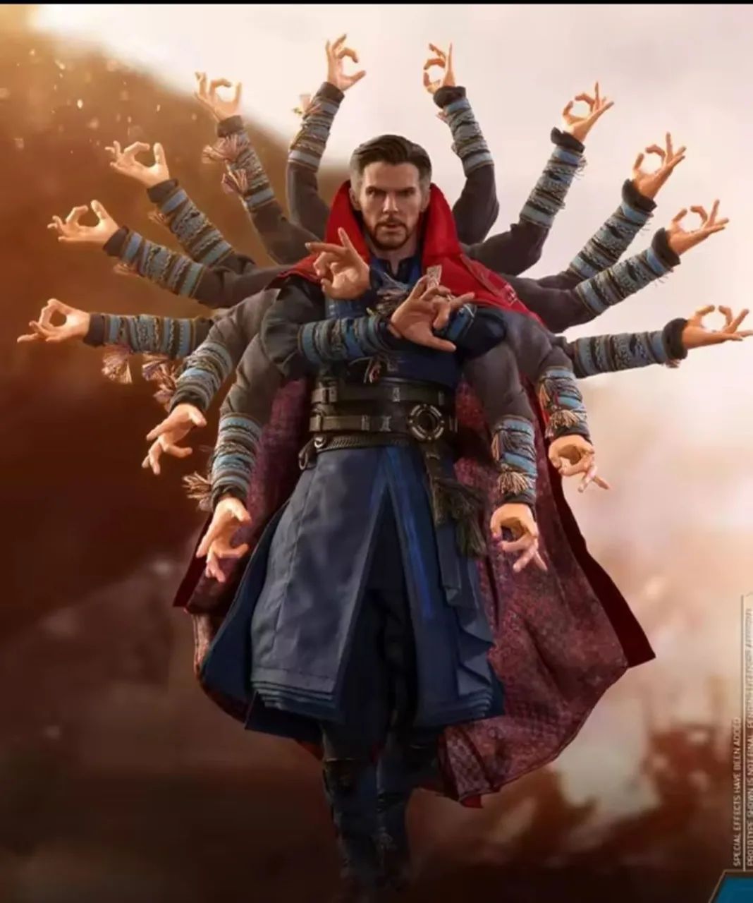 Hot toys dr estranho  IW com braços extras - Foto 2