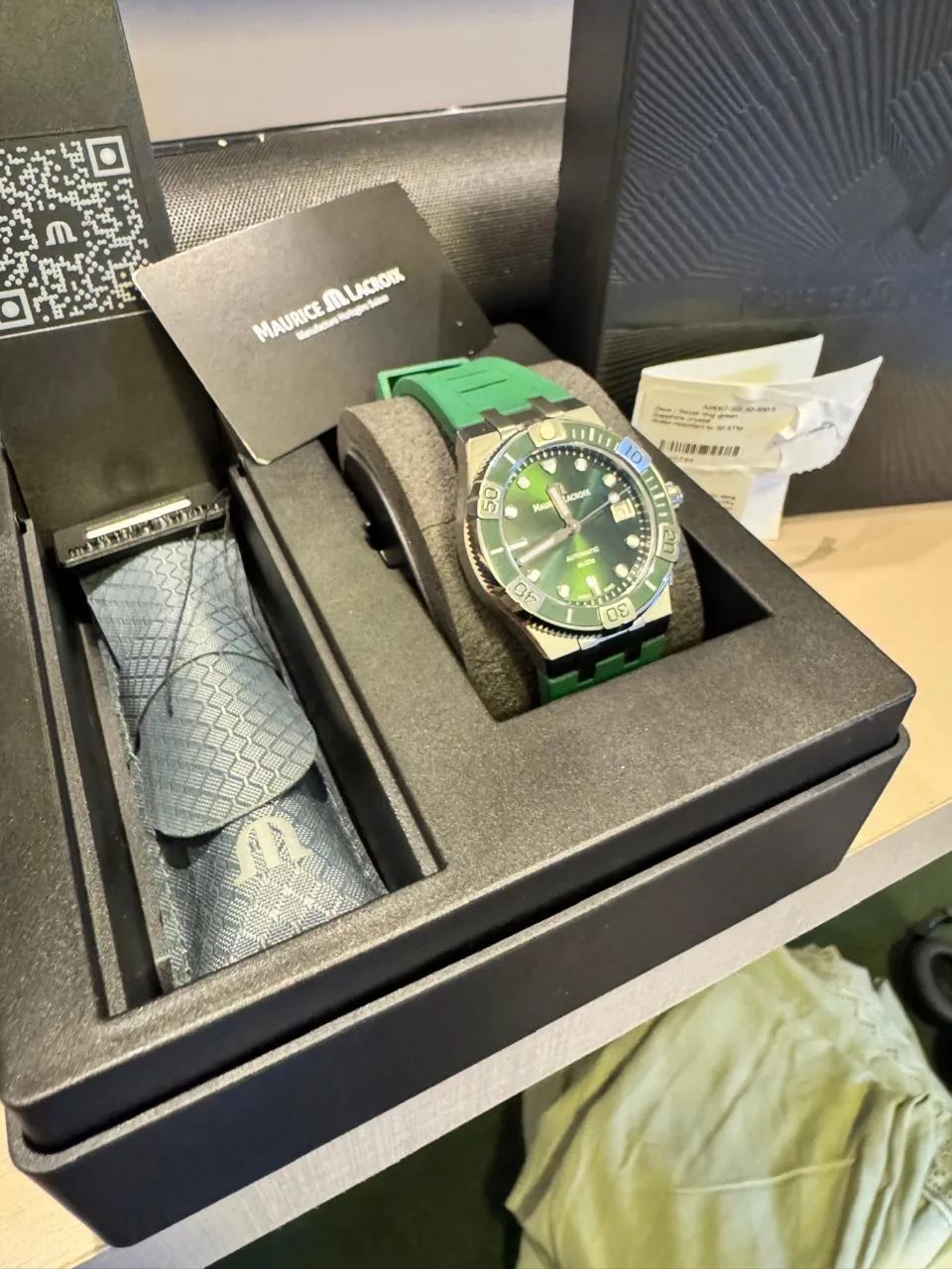 Maurice Lacroix Aikon Automatic Green Dial Ref. AI6008-SS000-630-5
