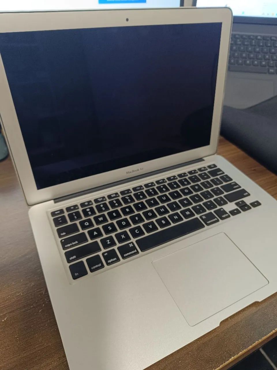 Macbook Air 13,3" 2011 A1369 - Com defeito - Foto 2