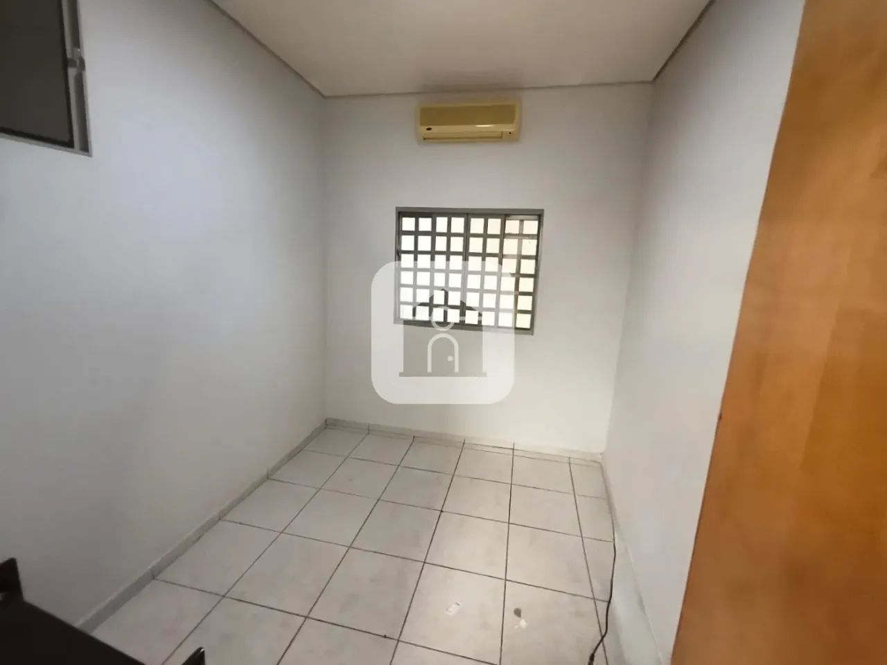 Casa comercial com 144m² para locação no bairro Centro - Foto 4