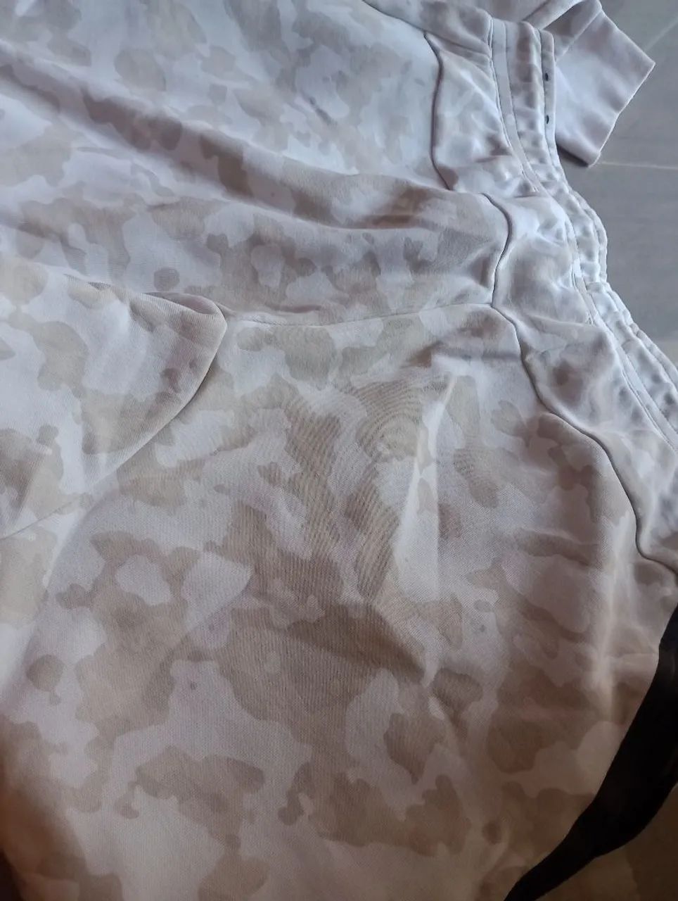 Calça moletom Nike com avaria - Foto 4