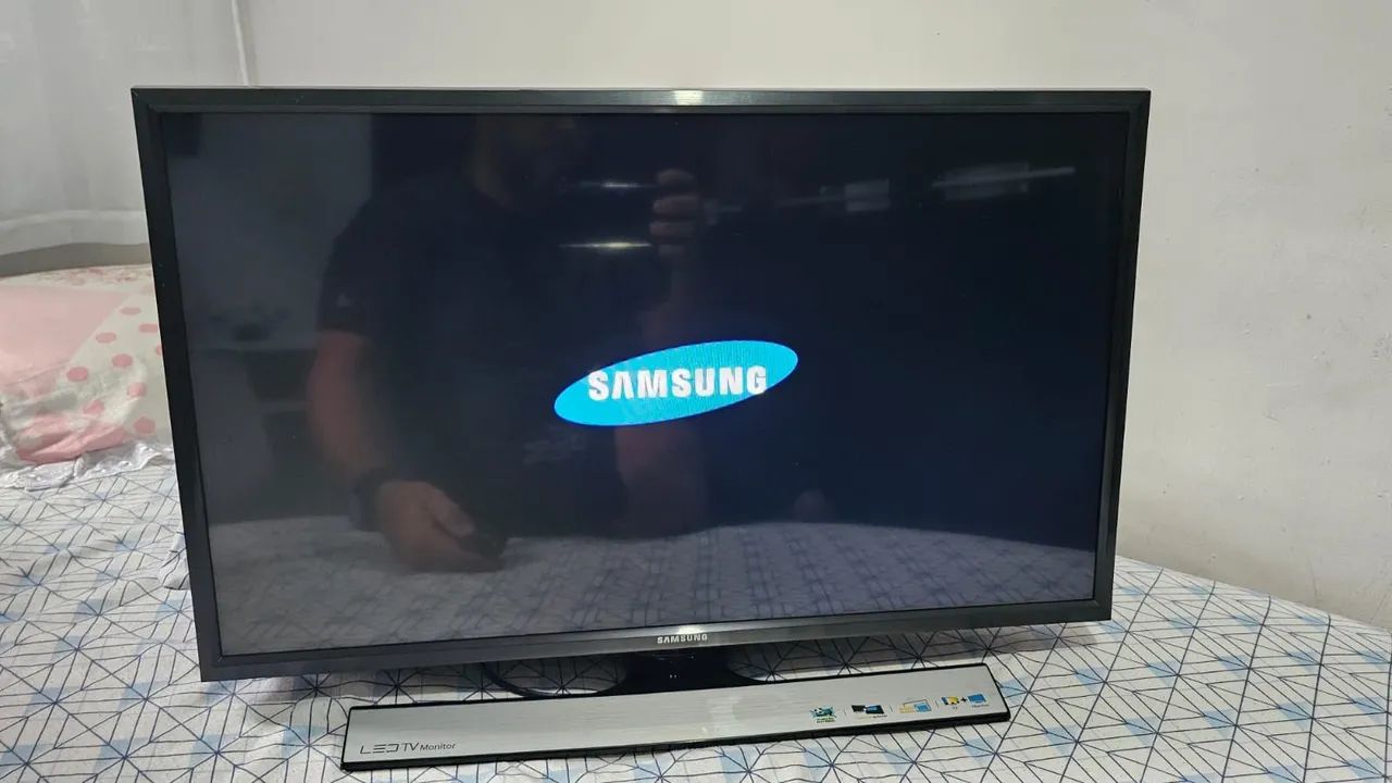 Tv monitor Samsung 28 polegadas 
