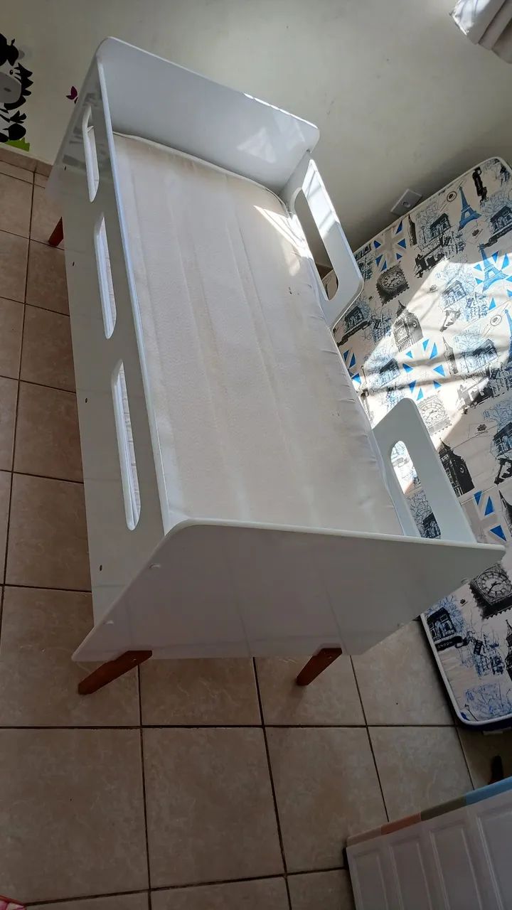 Cama Infantil com colchão Sem detalhes. - Foto 2