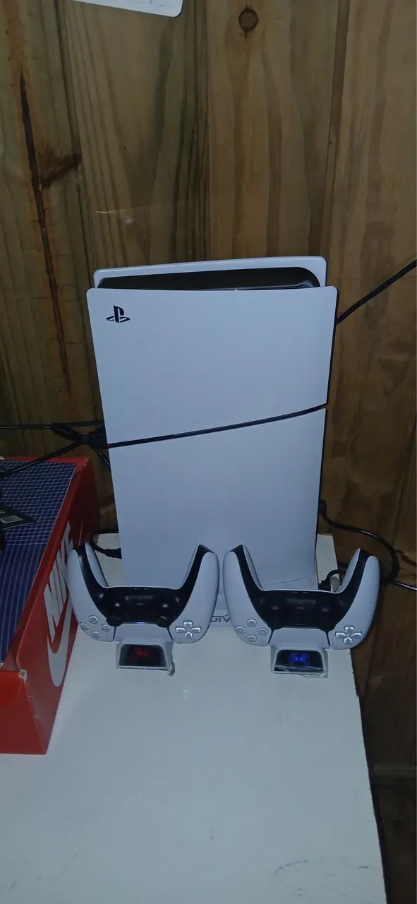 PlayStation 5 com 2 controles  - Foto 2