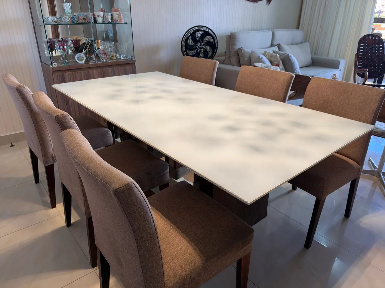 Vendo Mesa, cadeiras, camas e poltrona - Foto 2