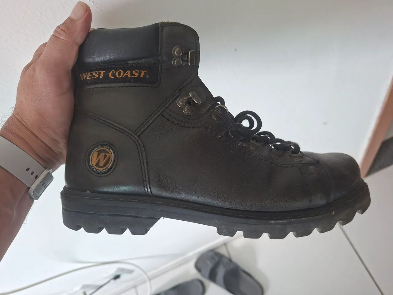 Bota coturno West coast em ótimo  estado