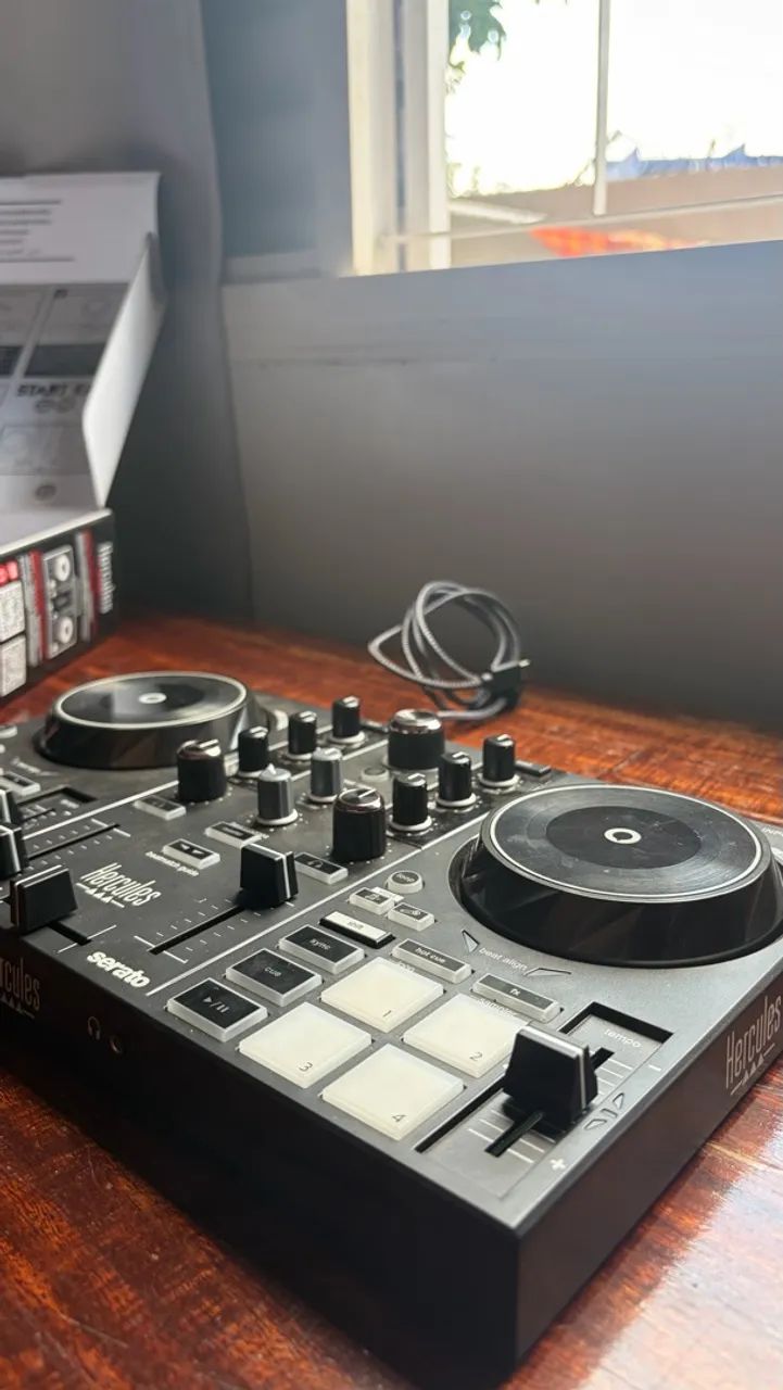Controladora Ddj Hercules MK3 - Foto 5